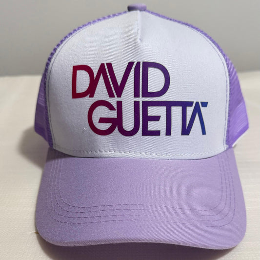 Gorra Con Ajustador Malla Lila - Letras David Guetta
